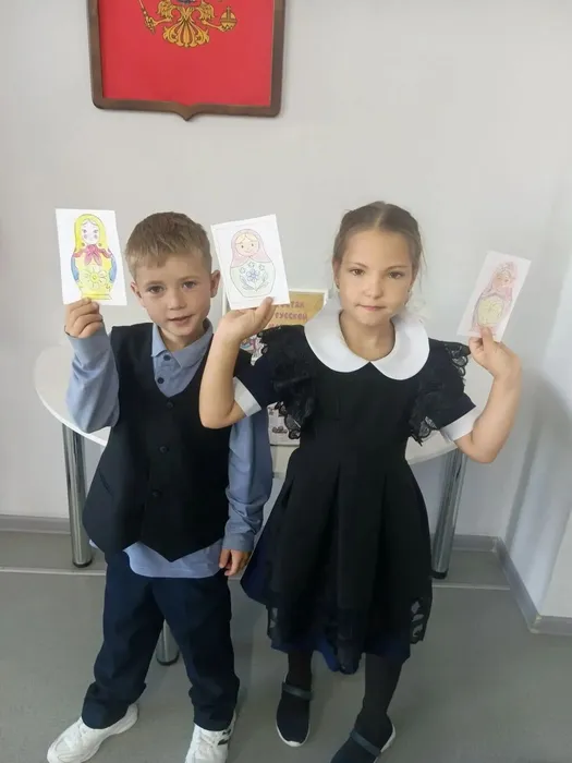 Фольклорный час «Матрёшкины забавы» в Библиотеке п. Третий Северный