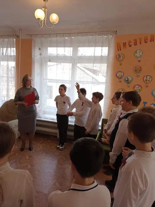 Патриотический час «Память поколений» в Библиотеке п. Черемухово