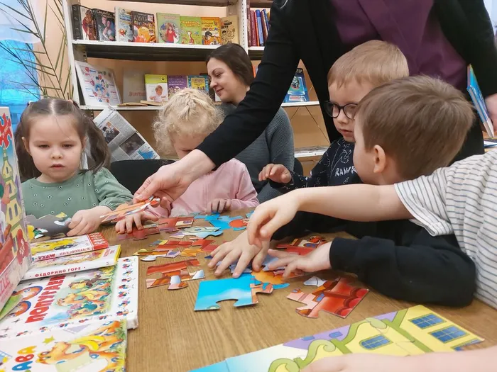 Открыта Книжкина неделя в Библиотеке семейного чтения п. Калья!