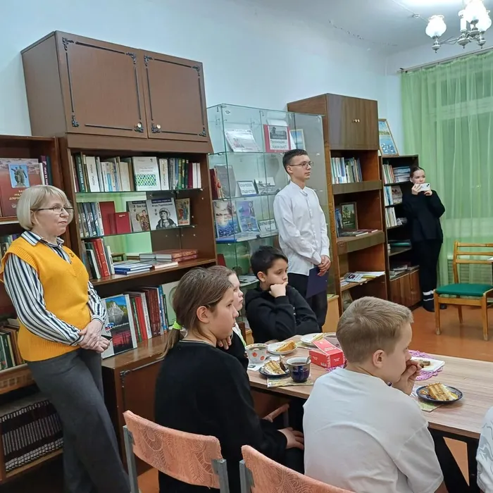 Встреча поколений «Горняцкая честь: славные традиции шахтерской династии» в Библиотеке п. Черемухово