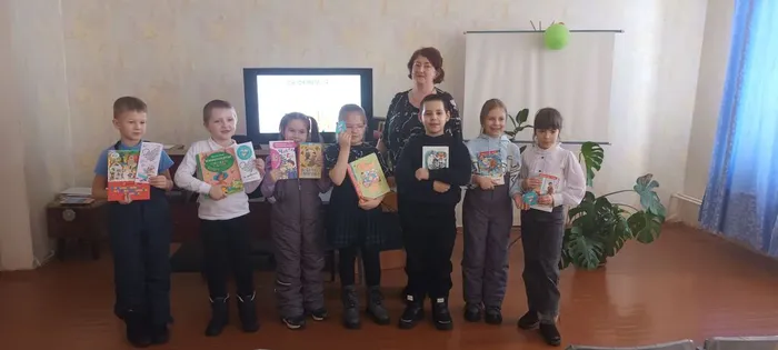 Общероссийская акция «Дарите книги с любовью» в Библиотеке для детей и молодежи