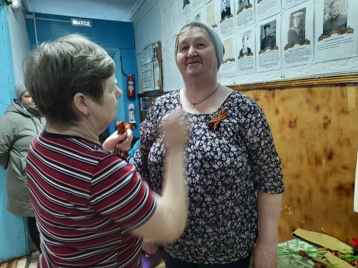 Всероссийская акция «Георгиевская ленточка» с Библиотекой п. Сосьва