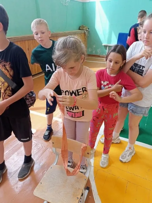 сворачивание пожарного рукава 1 отряд.jpg