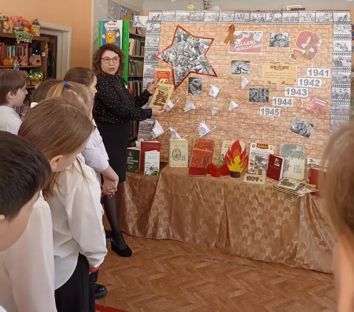 Патриотический час «Память поколений» в Библиотеке п. Черемухово