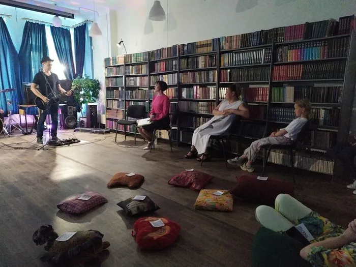 Гиг-квартирник состоялся в Центральной городской библиотеке им. А.Н. Арцибашева