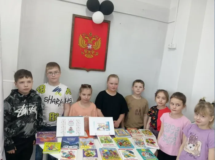 раздник «Книжкина неделя шагает по стране» с Библиотекой п. Третий Северный