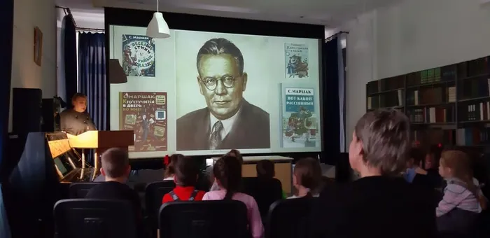 «В День рождения поэта. «Обо всём на свете».