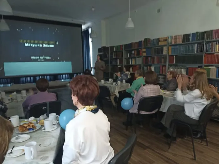 ce38e7bf-de24-4a76-b3d2-95570d0fcb1c