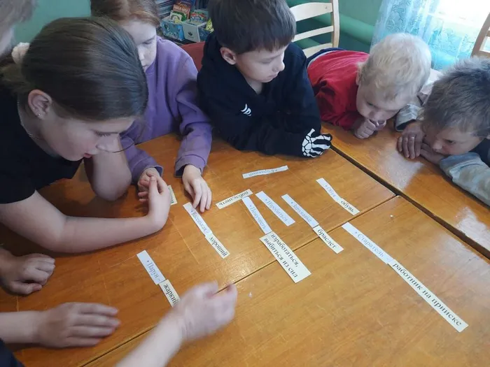 «День чтения - 2024» с Библиотекой п. Сосьва. Игра – путешествие «Шкатулка уральских сказов»