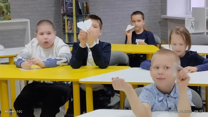 Творческий час  «Вместо тысячи слов...» в Центральной городской библиотеке имени А.Н. Арцибашева