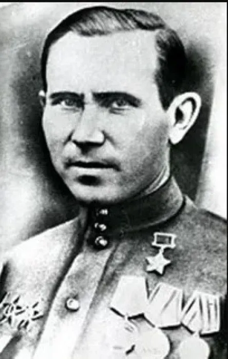 Моисеев