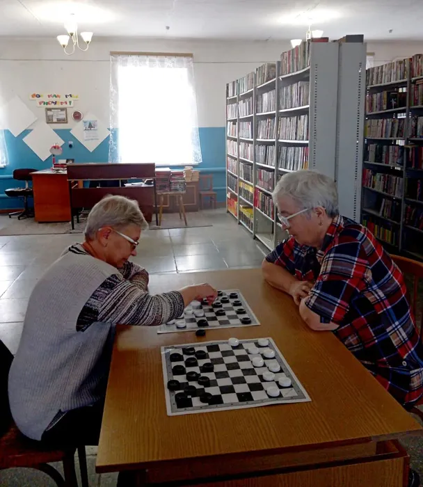 День пожилого человека в Библиотеке п. Покровск -Уральский