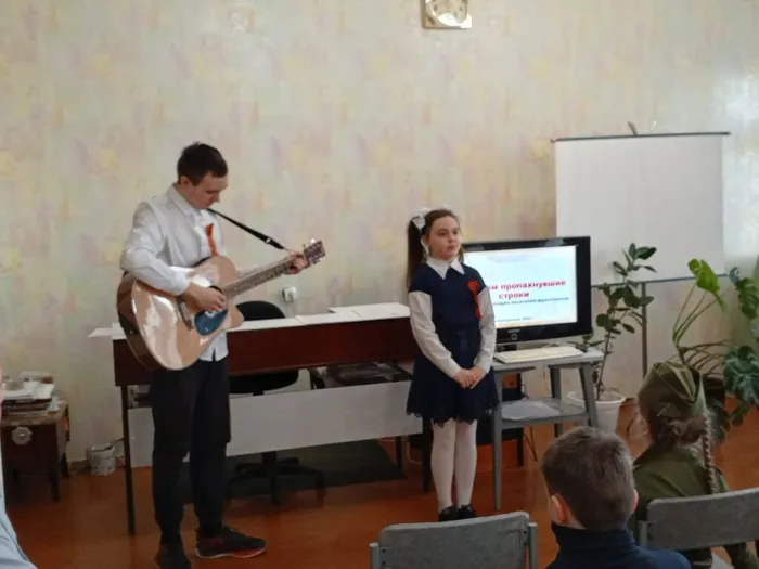 День Победы см Библиотекой для детей и молодежи!