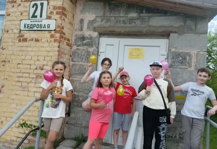 Летние чтения «Путешествие в мир приключений» в Библиотеке п. Третий Северный