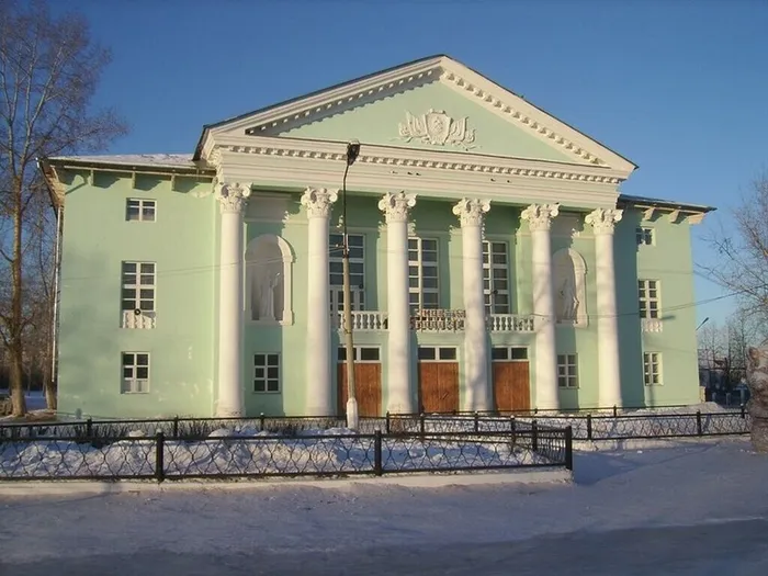 Библиотека п. Калья