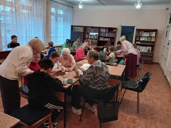 Чебурашковая мастерская открылась в Библиотеке п. Черемухово!