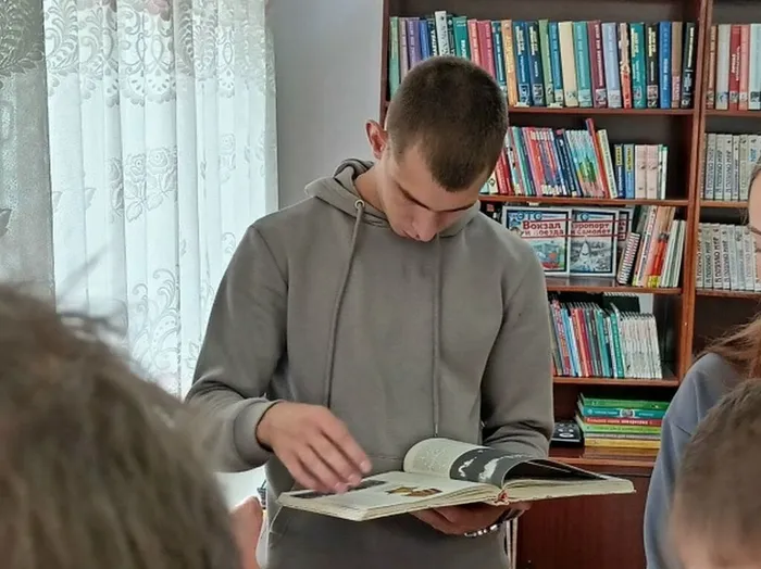 Патриотический разговор - рассуждение на тему "Война для меня - это…" в библиотеке п. Черемухово