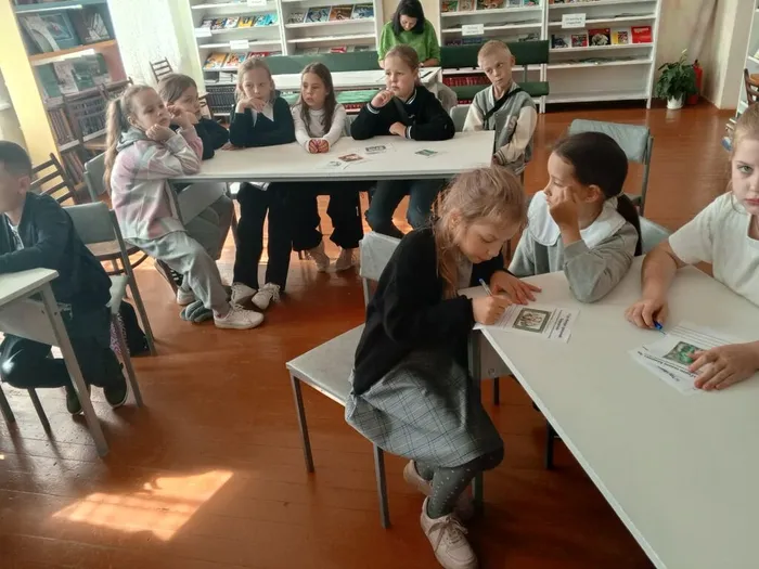 Игровой квиз «Путешествие на Урал к дедушке Бажову» в Библиотеке для детей и молодежи!