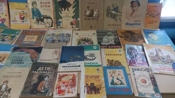 Концерт, посвящённый Дню матери прошел в Библиотеке п. Покровск - Уральский