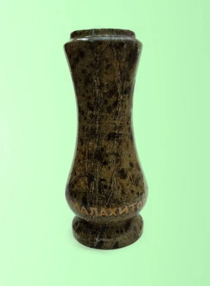 Ваза. Камень Змеевик