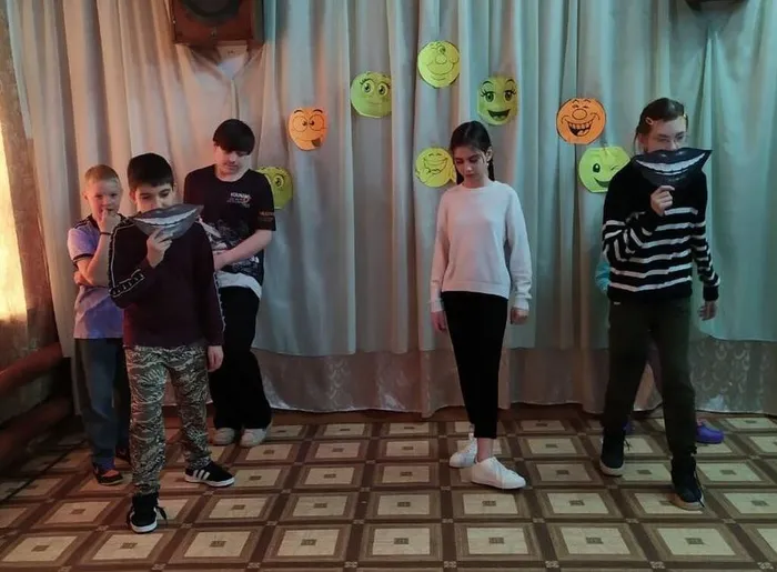 Развлекательная игра - викторина «Апрель - шутник» с Библиотекой п. Сосьва