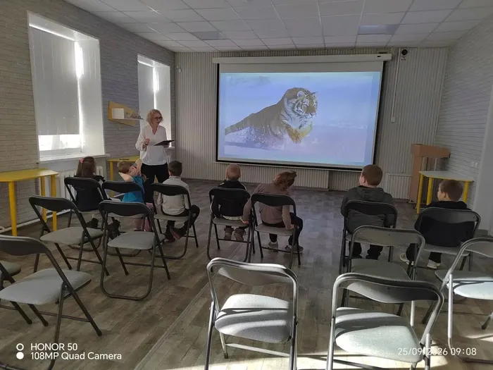 "День амурского тигра" с Центральной городской библиотекой им. А. Н. Арцибашева. Экологический клуб «Совёнок».