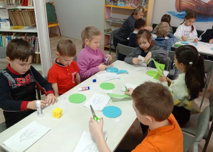 82-й годовщине полного освобождения Ленинграда от фашистской блокады посвящается...