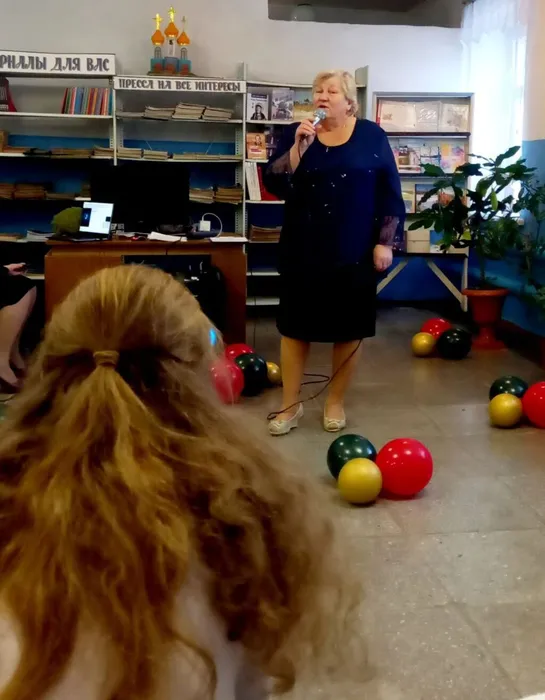 Концерт, посвящённый Дню матери прошел в Библиотеке п. Покровск - Уральский