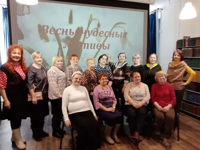 Праздник «Весны чудесные мотивы»