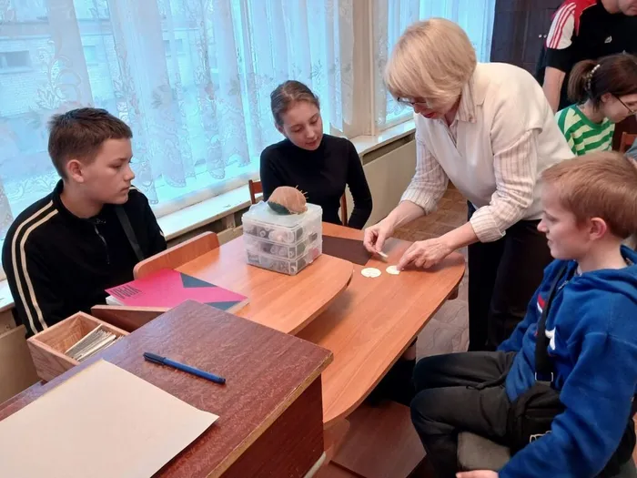 Чебурашковая мастерская открылась в Библиотеке п. Черемухово!