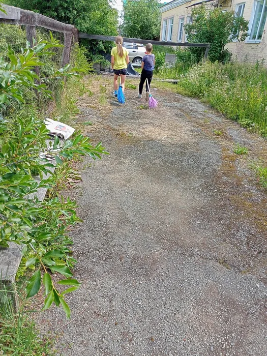 ЛЕТАЕМ НА МЁТЛАХ