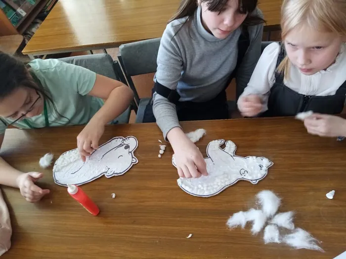 Мастер - класс по изготовлению аппликаций из ваты малышей - медвежат.