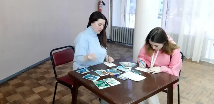 Нашим защитникам – тепло и улыбки...