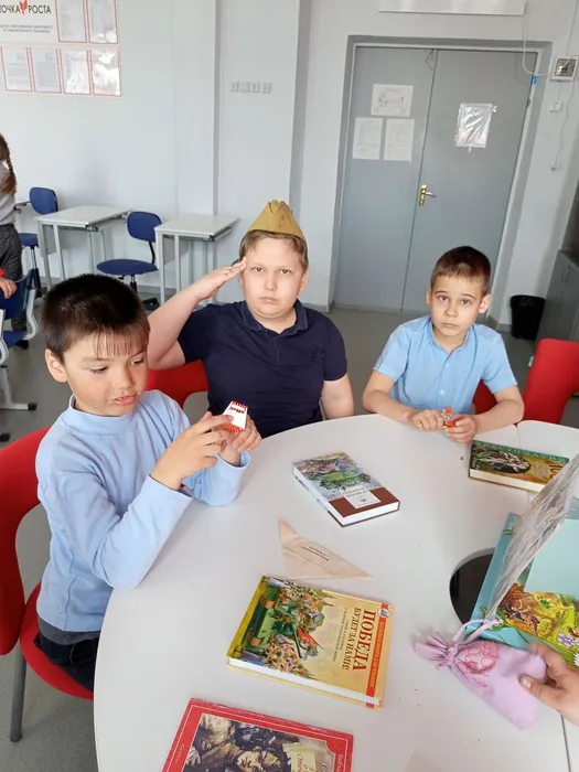 мальчики - солдаты