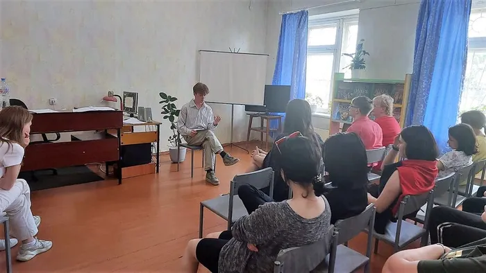 Встреча с уральским поэтом Романом Самойловым в Библиотеке для детей и молодежи