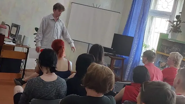 Встреча с уральским поэтом Романом Самойловым в Библиотеке для детей и молодежи