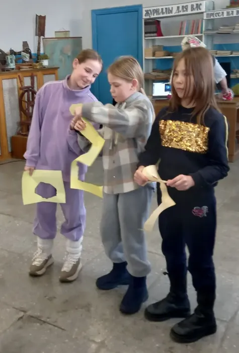 "Масленица идёт, за собой весну зовёт" с Библиотекой п. Покровск-Уральский