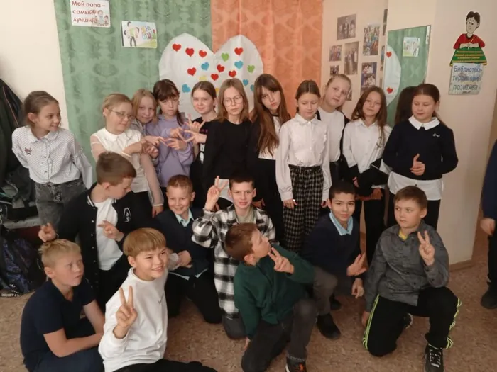 День отца -  2024 в библиотеке для детей и молодежи