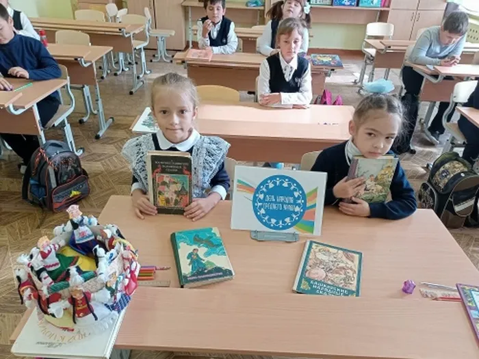 девочки 2 кл и сказки