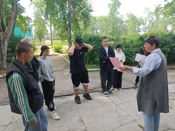 Квест "И поселок родной откроет тайны" с Библиотекой семейного чтения п. Калья