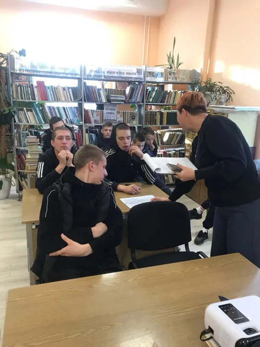 Литературный NON-STOP  «Молодежь на книжной волне»