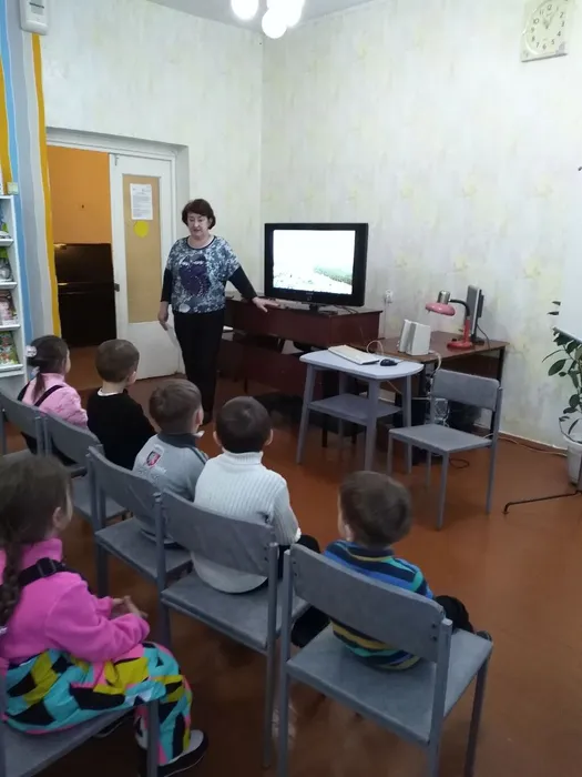 Краеведческое ассорти "Об Урале и уральцах с любовью" в Библиотеке для детей и молодежи