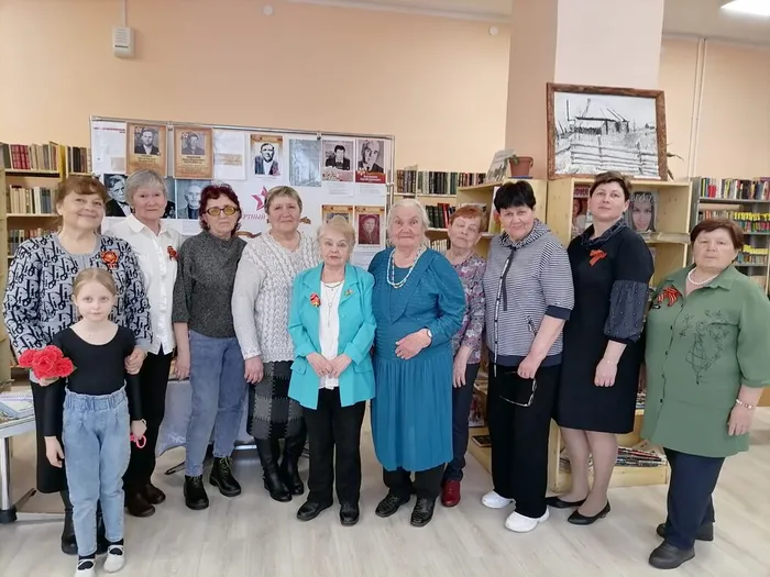 Культурно-просветительская акция к дню Победы  «Родословная Победы:  из семейных архивов читателей  Библиотеки семейного чтения п. Калья»