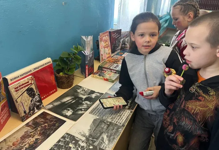 Дню защитника Отечества посвящается... Библиотека п. Покровск-Уральский