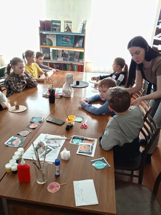 Дню космонавтики – достойную встречу. Библиотека для детей и молодежи