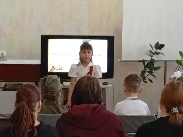 День Победы см Библиотекой для детей и молодежи!