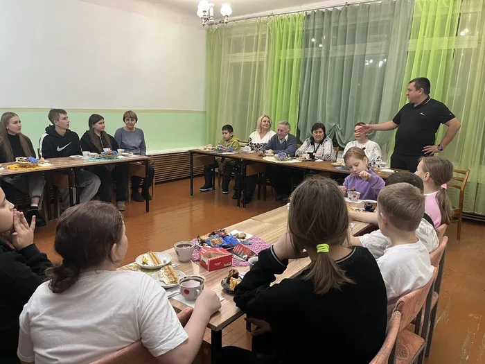 Встреча поколений «Горняцкая честь: славные традиции шахтерской династии» в Библиотеке п. Черемухово