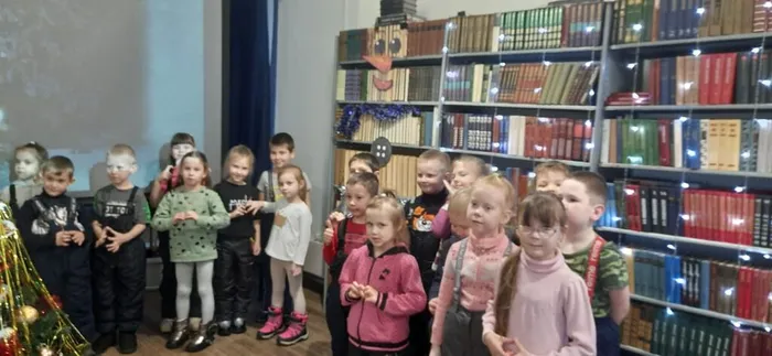 Интерактивное мероприятие «Раз, два, три - Ёлочка гори!»