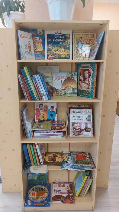 Акция «Весенняя неделя добра» в библиотеке семейного чтения поселка Калья.