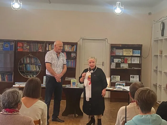 Литературная гостиная с презентацией книги Владимира Пешкова «О любви еще не все сказано»